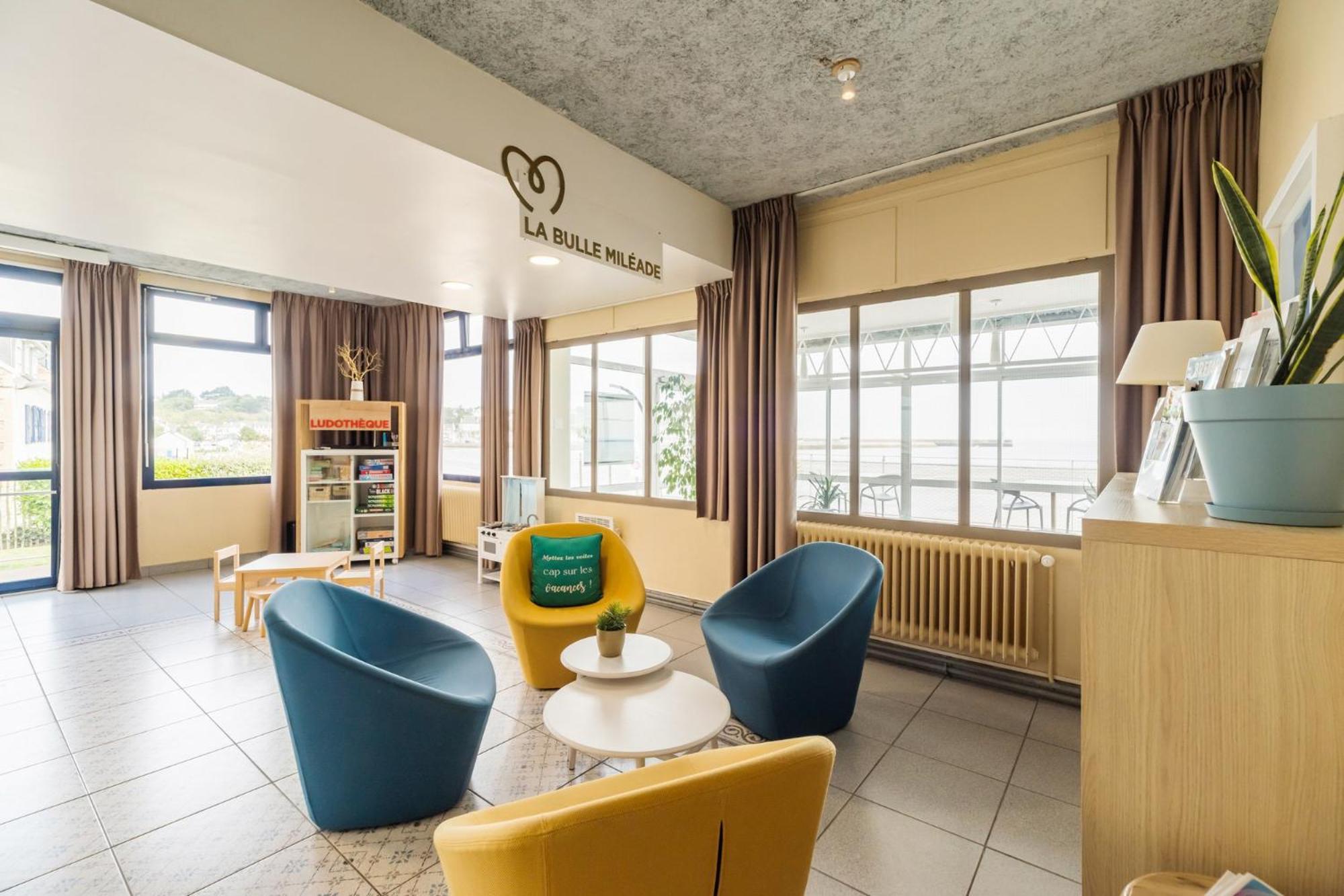 Hotel Mileade De La Plage - Binic Eksteriør billede