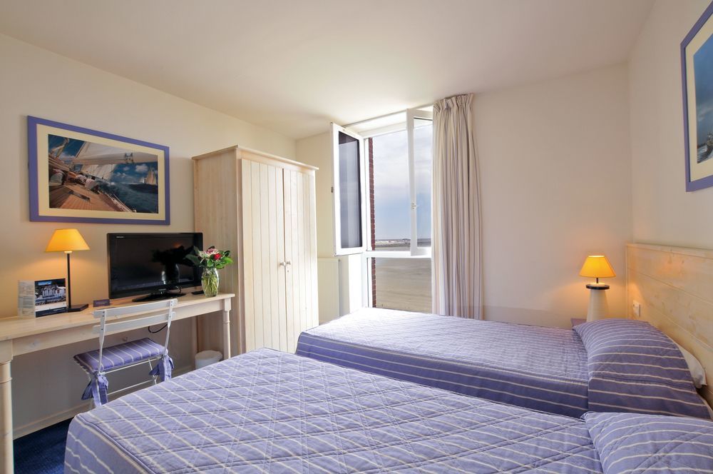 Hotel Mileade De La Plage - Binic Eksteriør billede